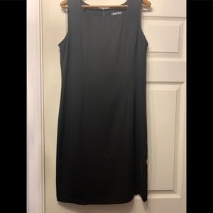 Slip on square neck black dress